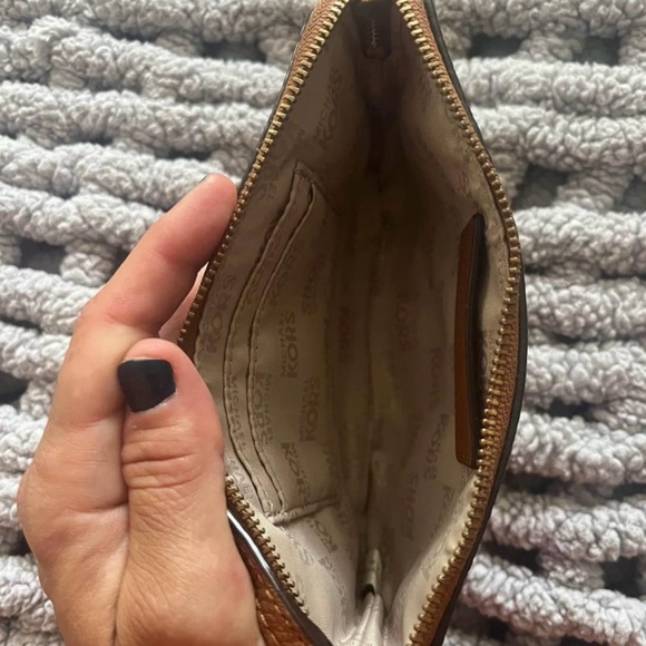 Michael Kors Wristlet - Picture 2 of 5